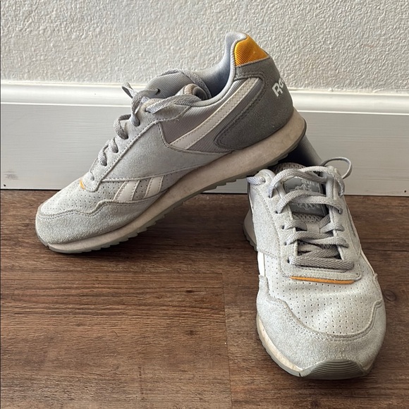 Reebok Harman Light Gray Sneakers - Picture 4 of 4